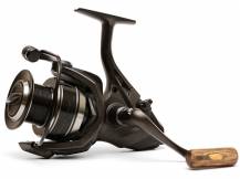 Obrázek k výrobku 56833 - OKUMA Naviják Pulzar Baitfeeder PZB-4000