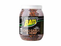 Obrázek k výrobku 61469 - STRATEGY BAITS Partikl PARTICLES CHILLY GARLIC HEMP 1.5L Konopí Česnek Chilli